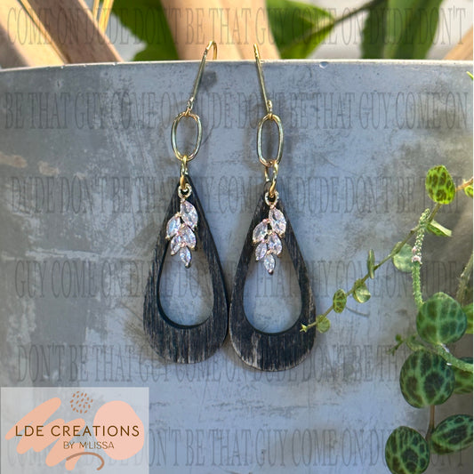 Black Wood Oval & Rhinestones